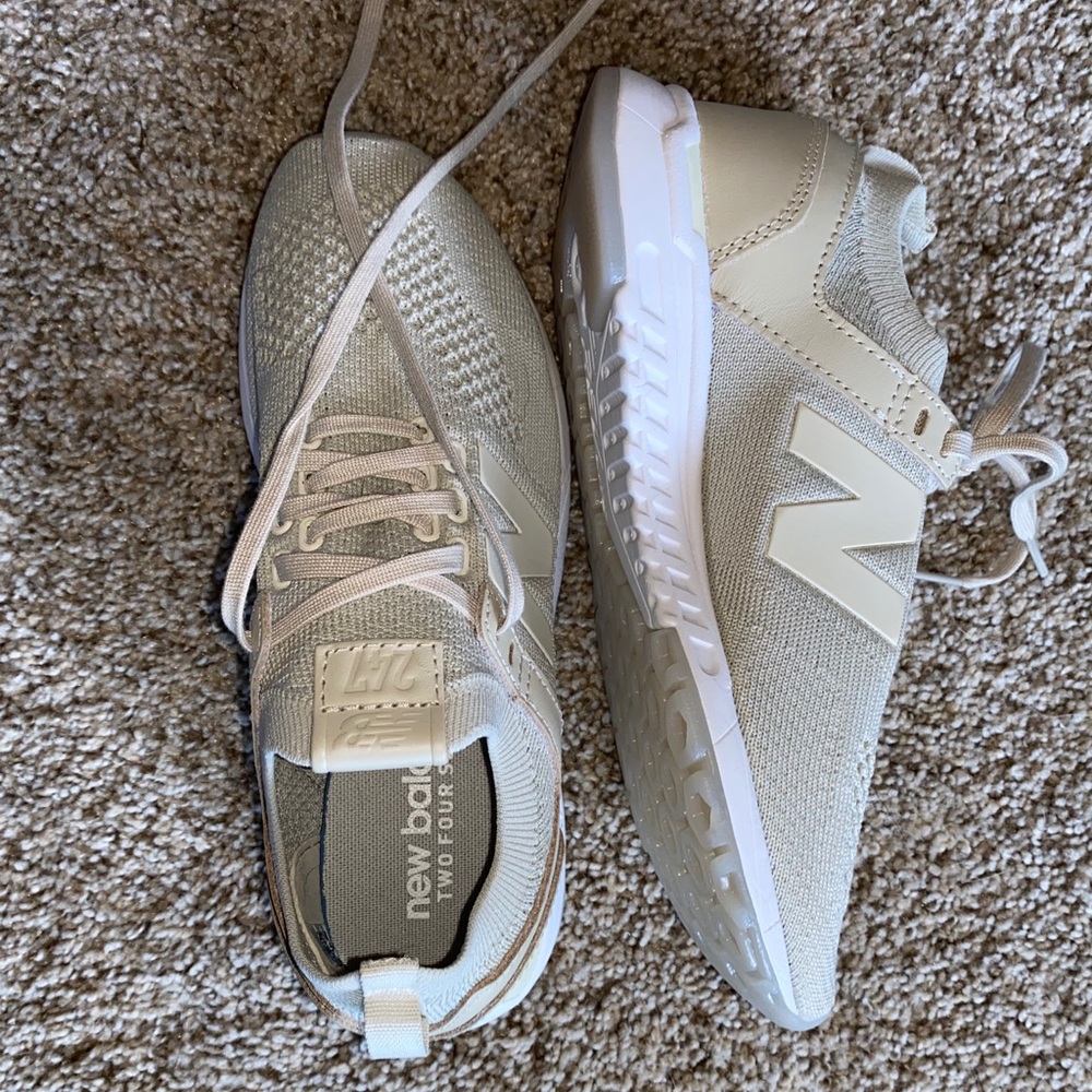 New Balance Women’s Sneakers